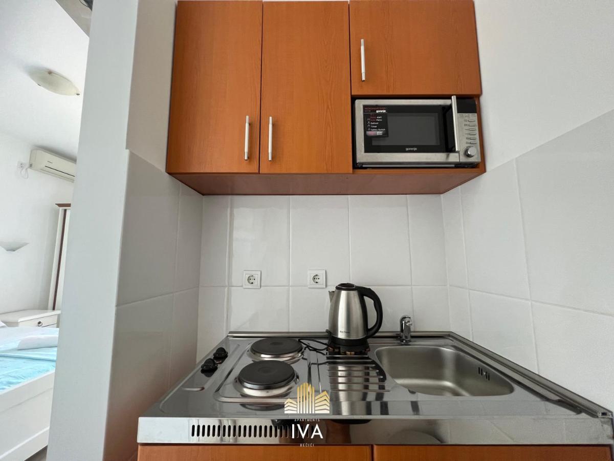 Apartmani Iva Becici ภายนอก รูปภาพ